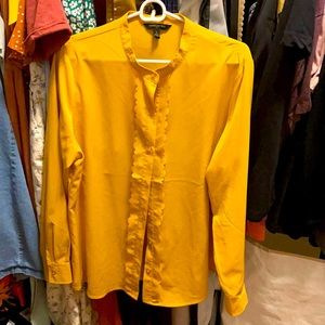 Size large banana republic button down blouse